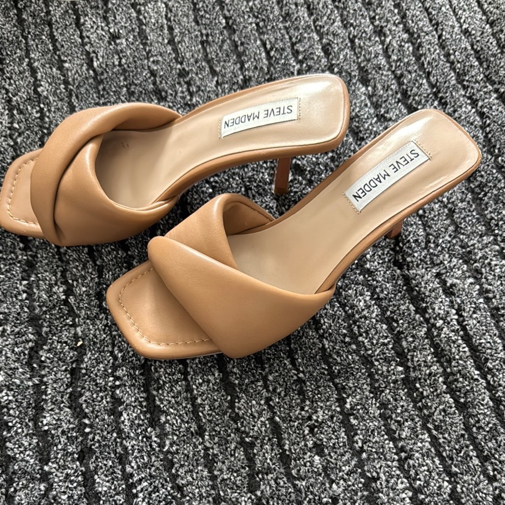 Steve Madden Tan Women's Heeled Sandals